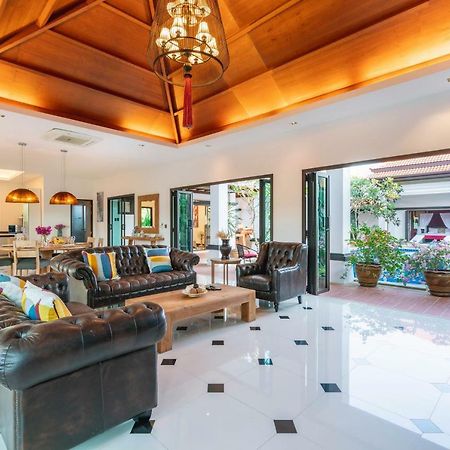 Jewels Villas Phuket Surin Beach  Zewnętrze zdjęcie
