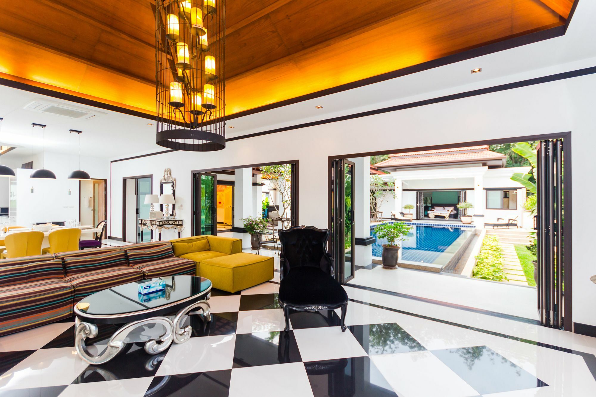 Jewels Villas Phuket Surin Beach  Zewnętrze zdjęcie